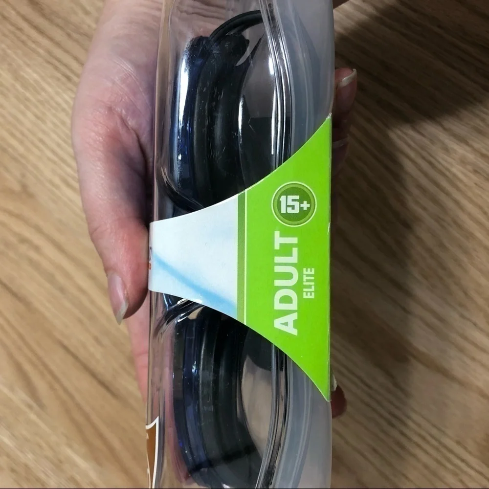 Dolfino Premier Adult Goggles NWT Water Swim